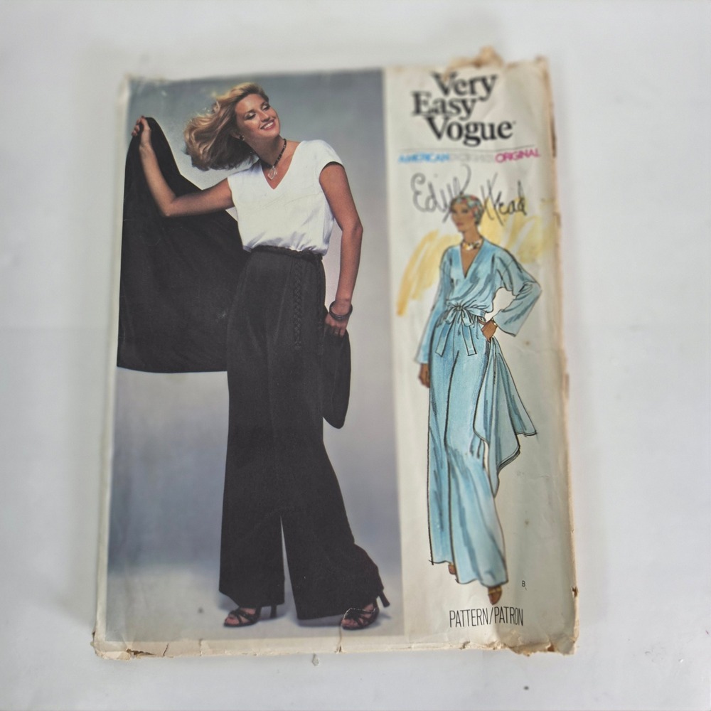 VTG Vogue 1562 Edith Head Jumpsuit Scarf Sewing Pattern Sz 10 UNCUT 70s Retro